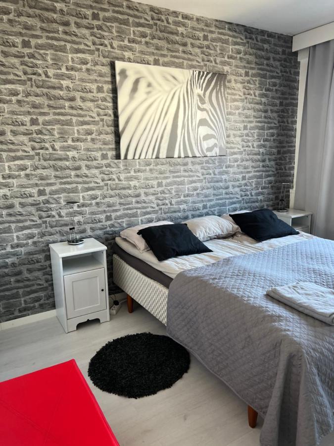 Kemi City L Near Snowcastle, 2 Rooms, Kitchen, Glazed Balcony, Free Parking On Street Ngoại thất bức ảnh