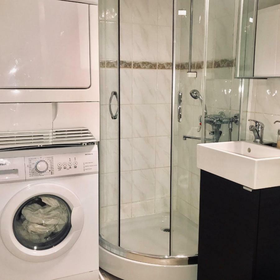 Kemi City L Near Snowcastle, 2 Rooms, Kitchen, Glazed Balcony, Free Parking On Street Ngoại thất bức ảnh